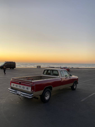 Illustration for article titled At $6,800, Is This 1993 Dodge D250 Club Cab A Ram You Would Jam?